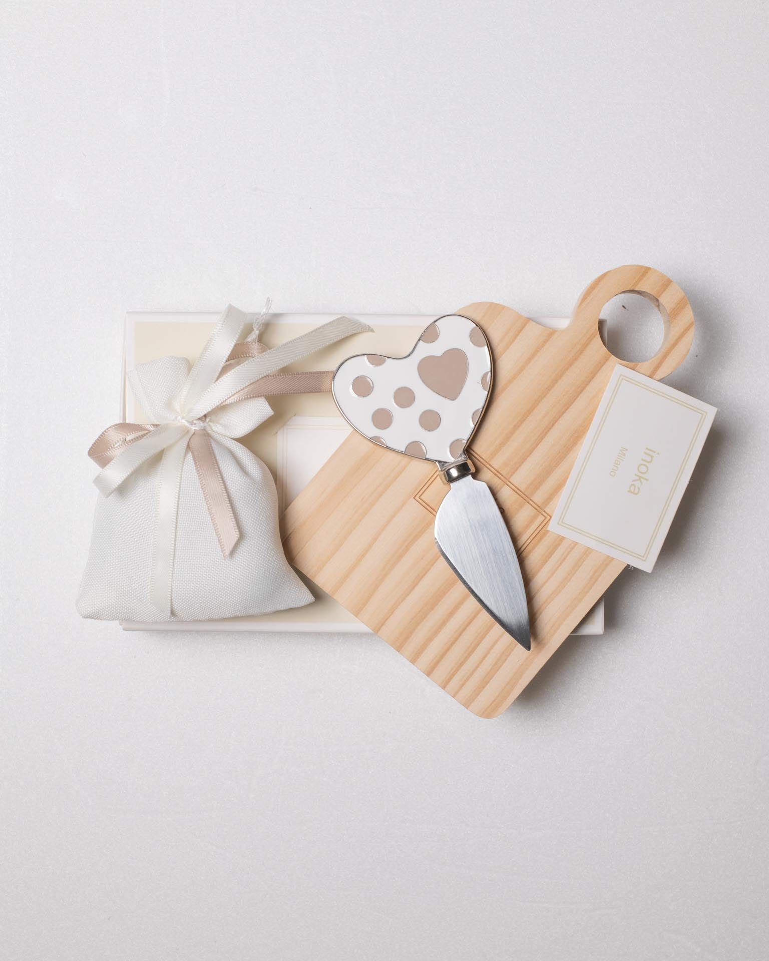 Coltello decorativo cuore